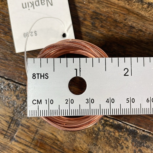 8 copper napkin rings - 4 of each style hammered and wire. Never used - India - Picture 9 of 12